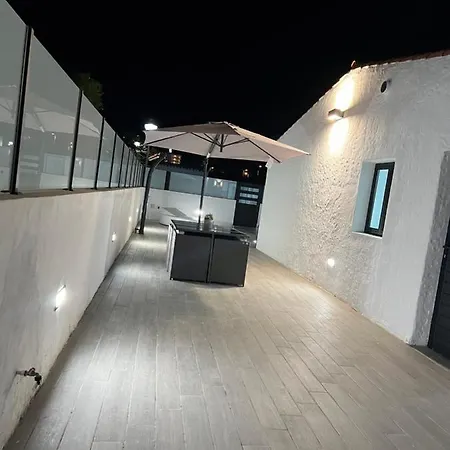Agradable Bungalow Con Piscina * プラヤ・デル・イングレス
