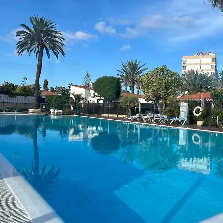 Agradable Bungalow Con Piscina 別荘 プラヤ・デル・イングレス